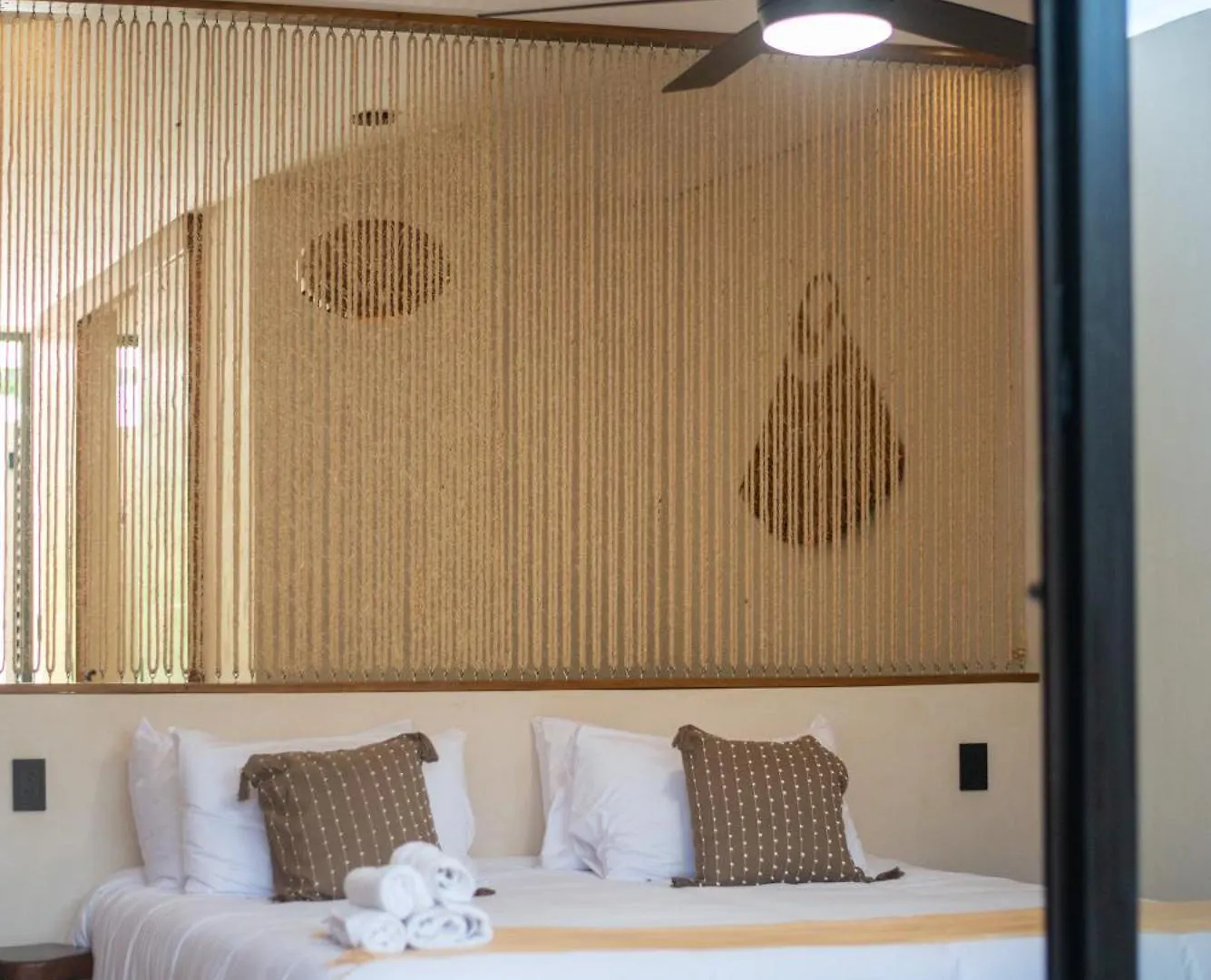 Guest Inn Home - Elements Suites Tulum Szálloda